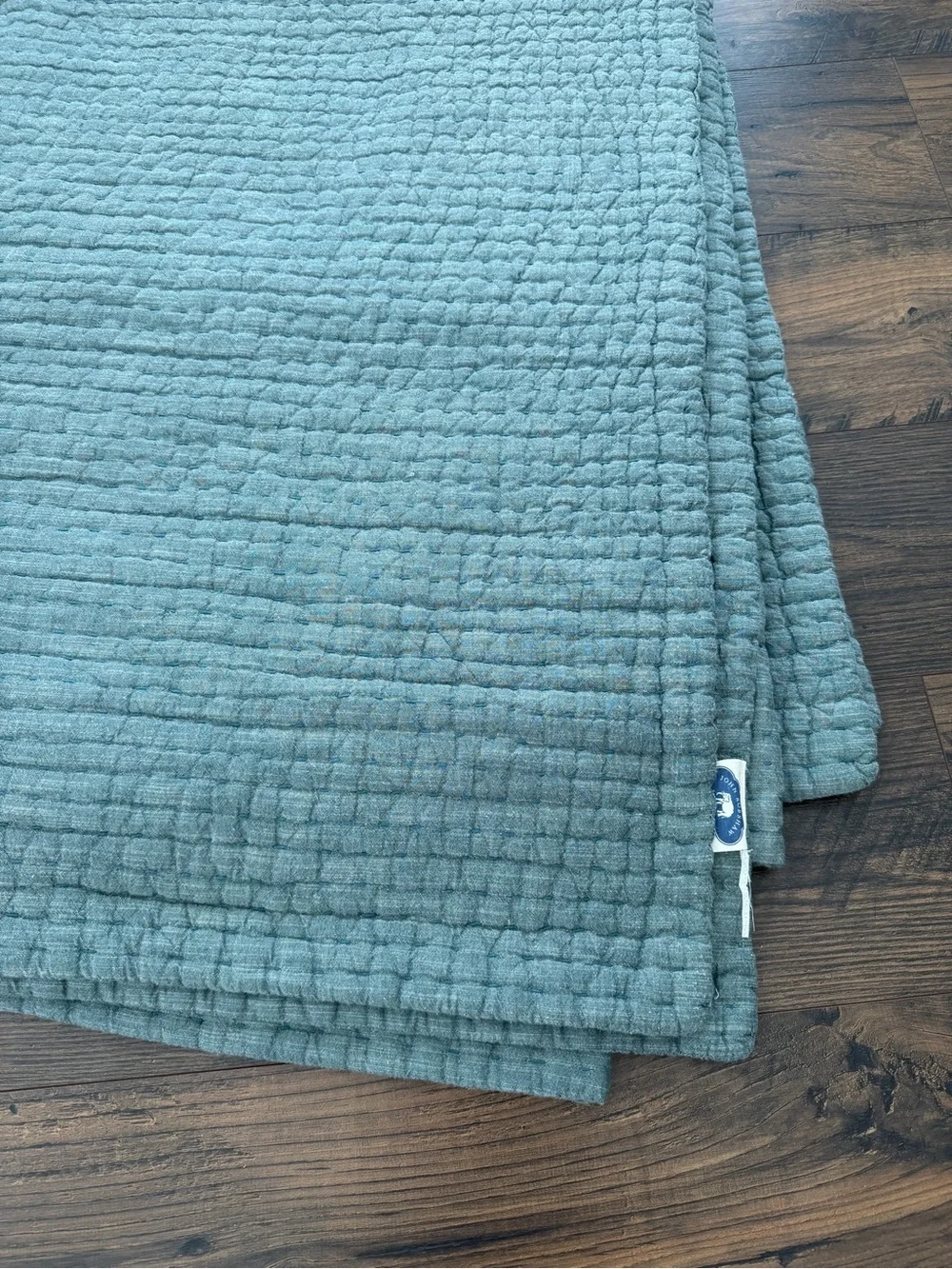 John Robshaw Woven Quilt Teal Blue Twin Size